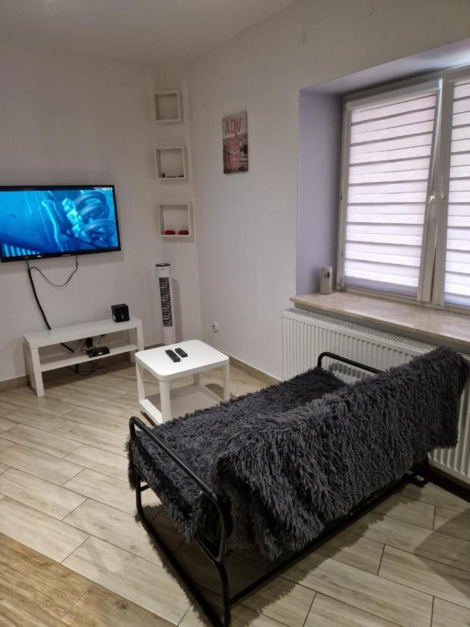 Apartament Przybudowka Apartment คาโตวีตเซ ภายนอก รูปภาพ